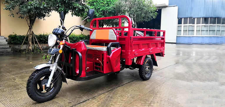 Electrically operated tricycle